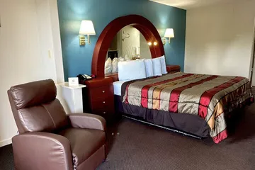 Luxury Inn and Suites