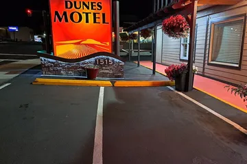 Dunes Motel