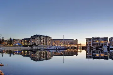 Haven Marina Motel