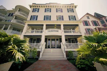 Hotel Albatross
