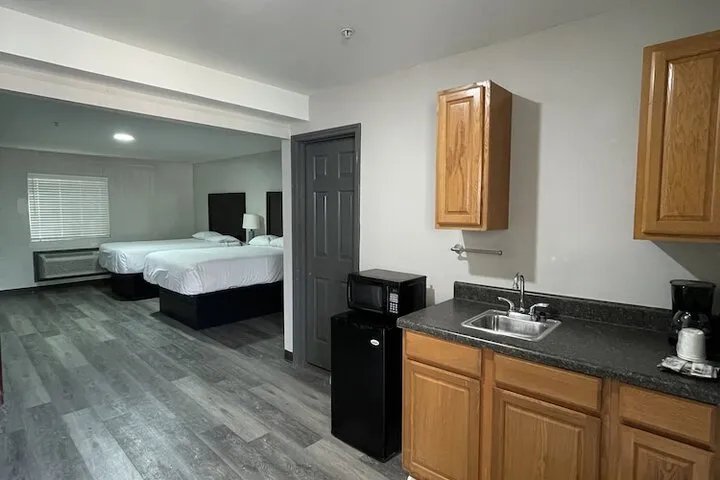 Room 2 of 22