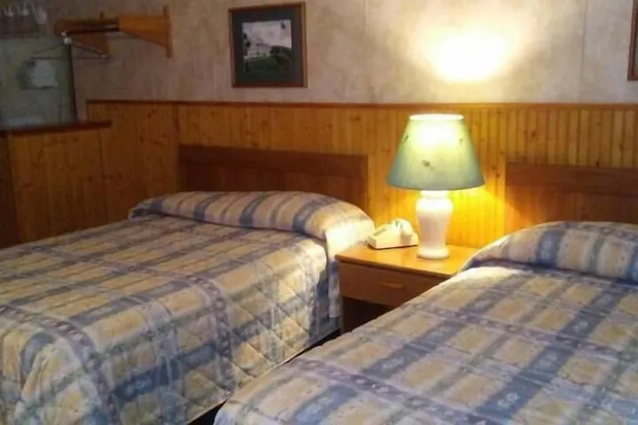Room 4 of 54