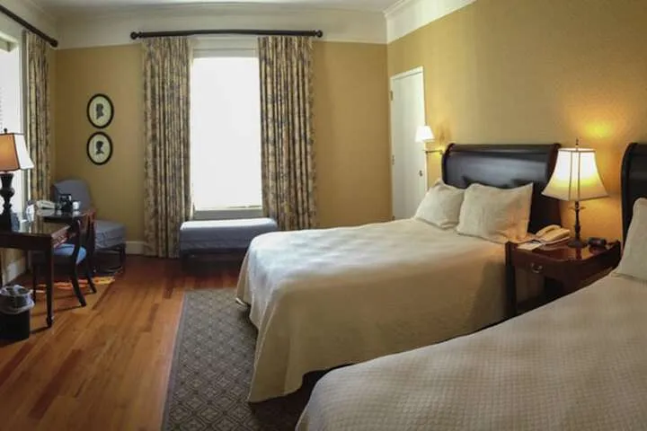 Room 4 of 46