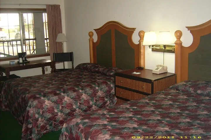 Room 5 of 30