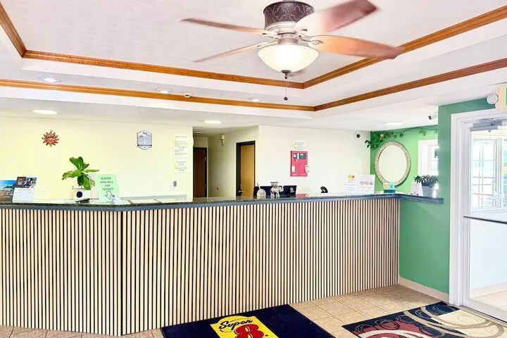 Hotel Interior 4 of 23