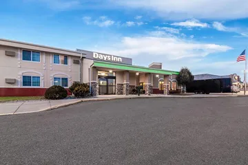 Days Inn by Wyndham Minot