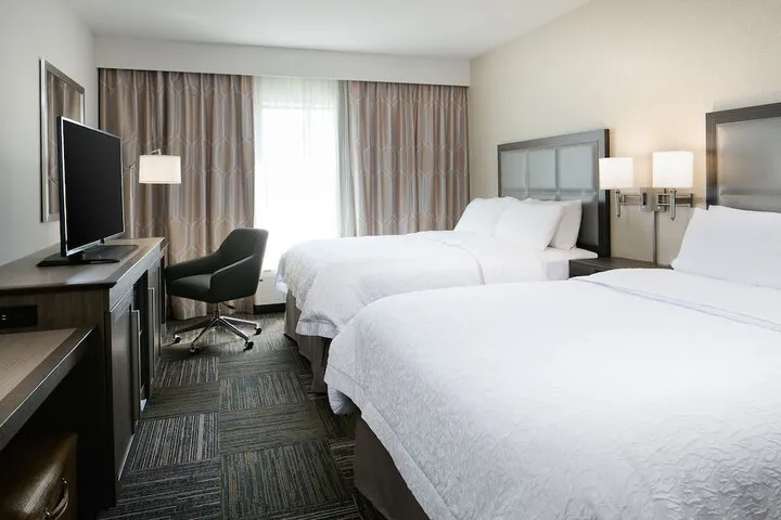 Room 4 of 31