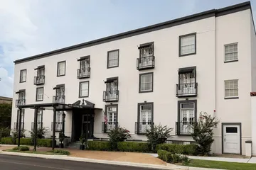 Old Capitol Inn