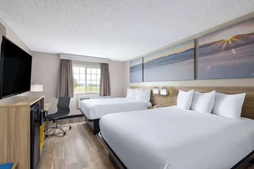 Days Inn by Wyndham Miami