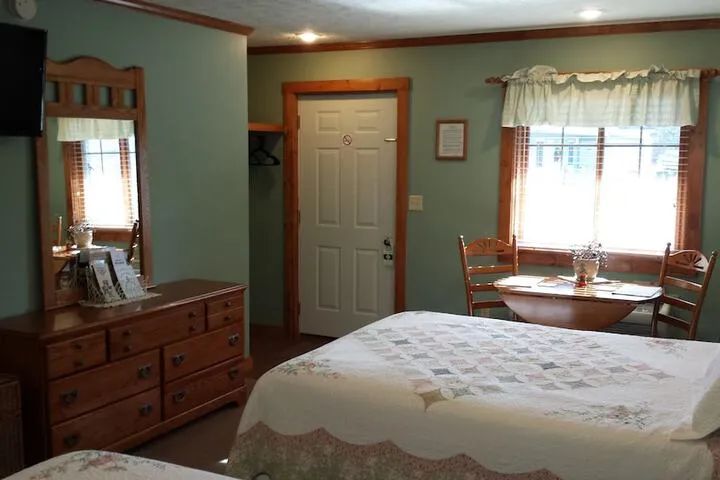 Room 5 of 64