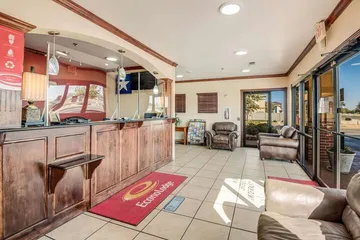 Econo Lodge Lubbock I-27