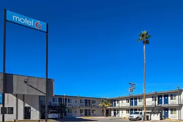 Motel 6 Blythe CA - South