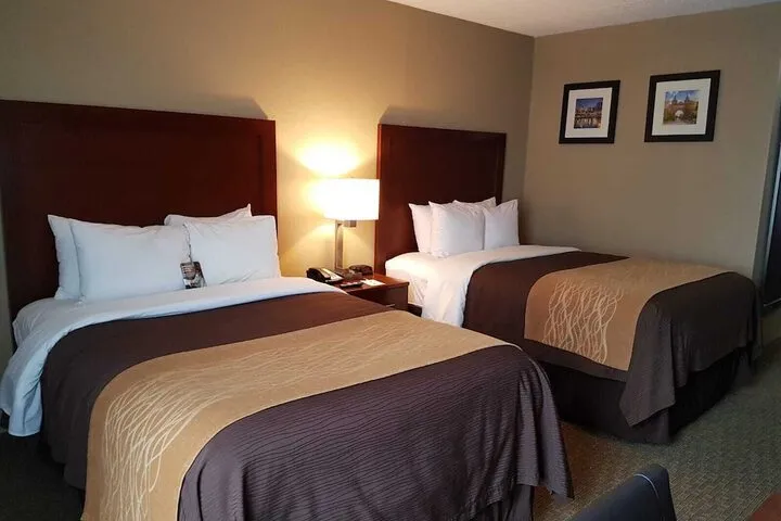 Room 5 of 25