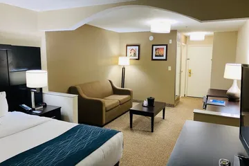 Comfort Inn & Suites Atlanta / Smyrna