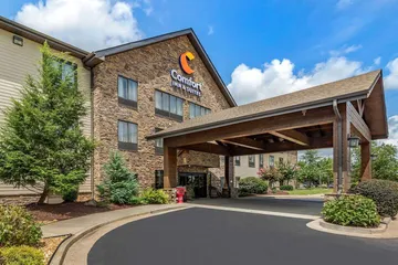 Comfort Inn & Suites Blue Ridge