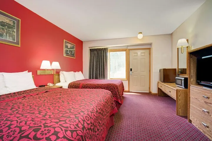 Room 3 of 13