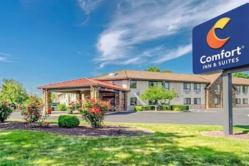 Comfort Inn & Suites West Springfield