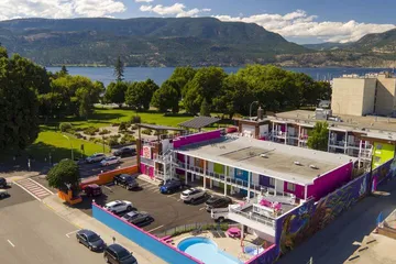 Hotel Zed Kelowna