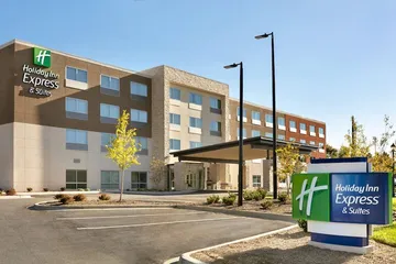 Holiday Inn Express & Suites Salisbury by IHG