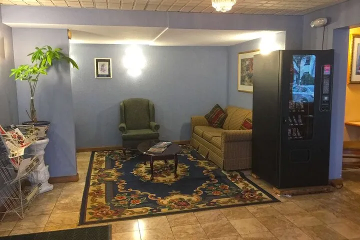 Hotel Interior 5 of 31