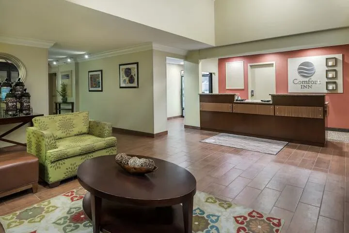 Hotel Interior 4 of 34
