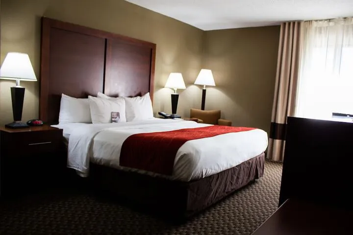 Room 5 of 39