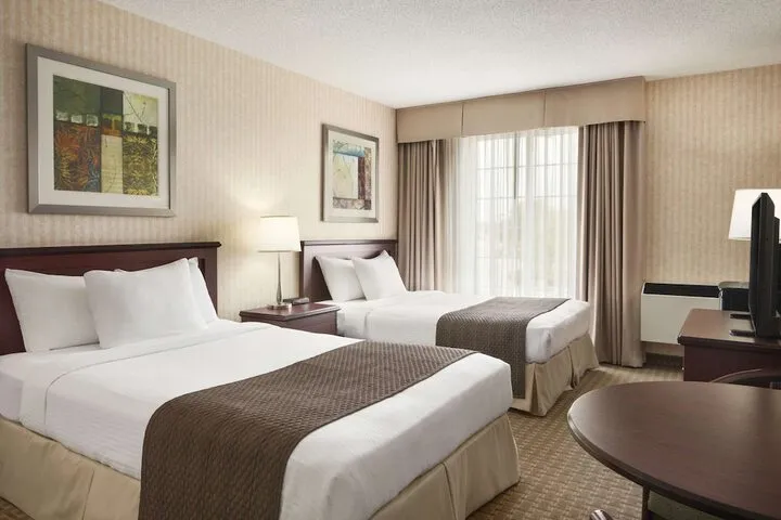 Room 3 of 17