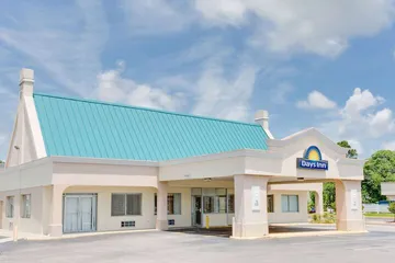 Days Inn by Wyndham Chester