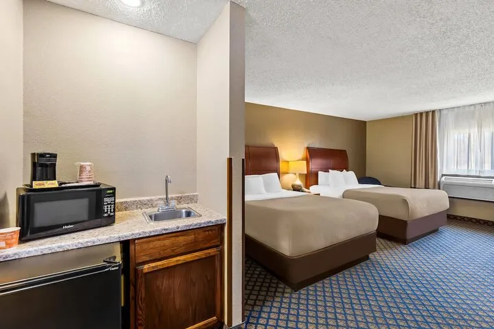 Room 5 of 42
