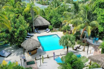 Siesta Key Palms Resort