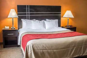 Howard Johnson by Wyndham Columbus State Fairgrounds I-71