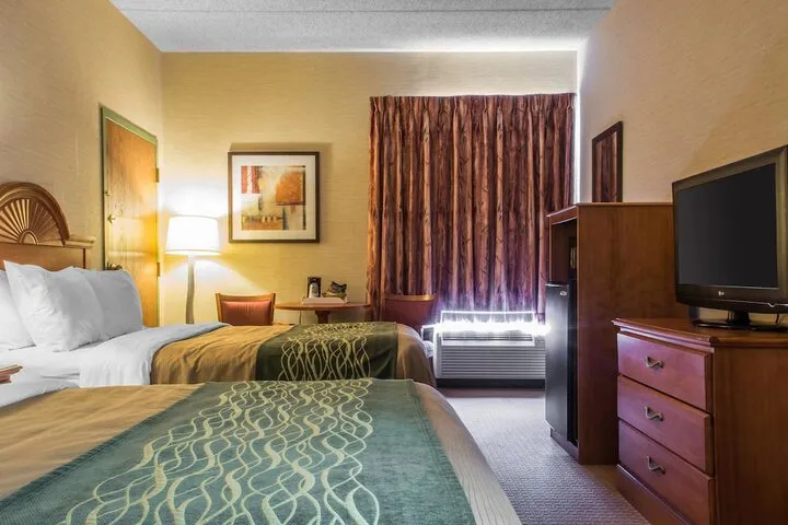 Room 4 of 39