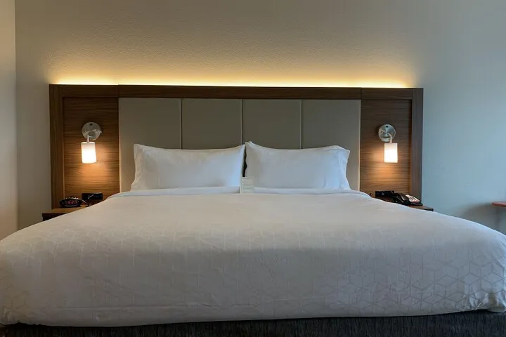 Room 5 of 56