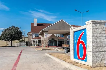 Motel 6 North Richland Hills TX – Rufe Snow