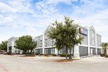Comfort Inn and Suites Near Medical Center