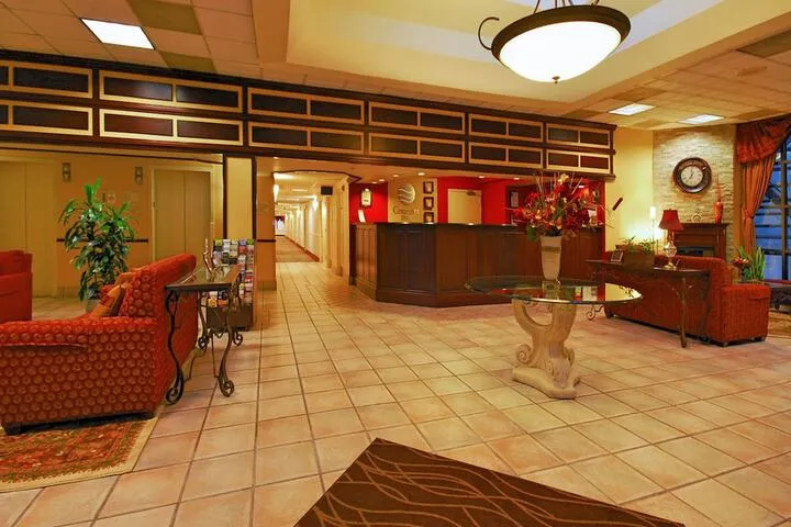 Hotel 4 of 76