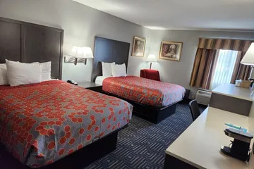 Twin Cities Inn