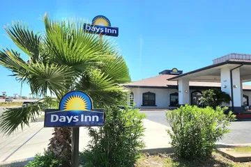 Days Inn by Wyndham Portland / Corpus Christi