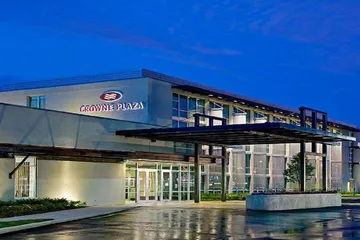 Crowne Plaza Lombard Downers Grove by IHG