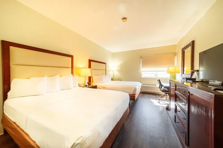 Room 3 of 4