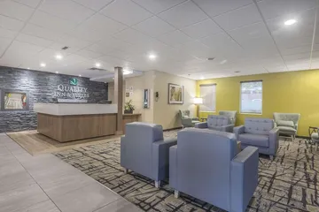 Quality Inn & Suites Downtown Windsor
