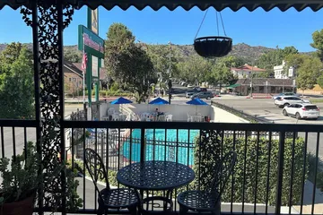 Welcome Inn on Colorado Blvd