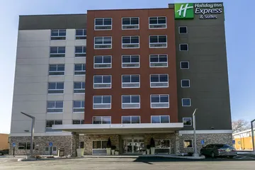Holiday Inn Express & Suites Jersey City North - Hoboken by IHG