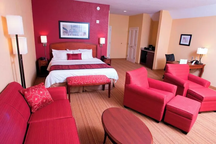 Room 5 of 34