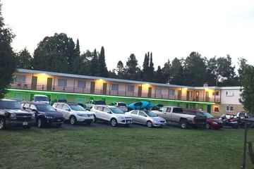 Cedars Motel