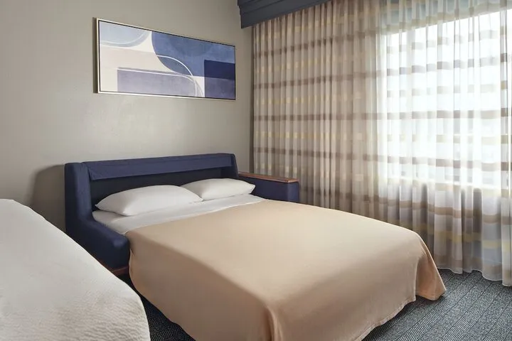 Room 5 of 24