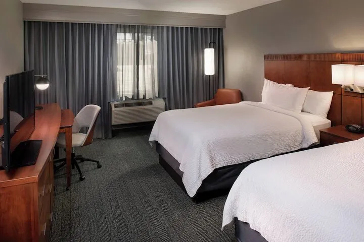 Room 5 of 24