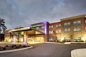 Holiday Inn Express & Suites Charleston NE Mt. Pleasant US17 by IHG