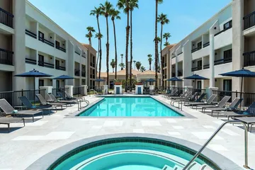 Courtyard by Marriott Palm Springs