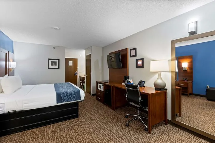 Room 5 of 29